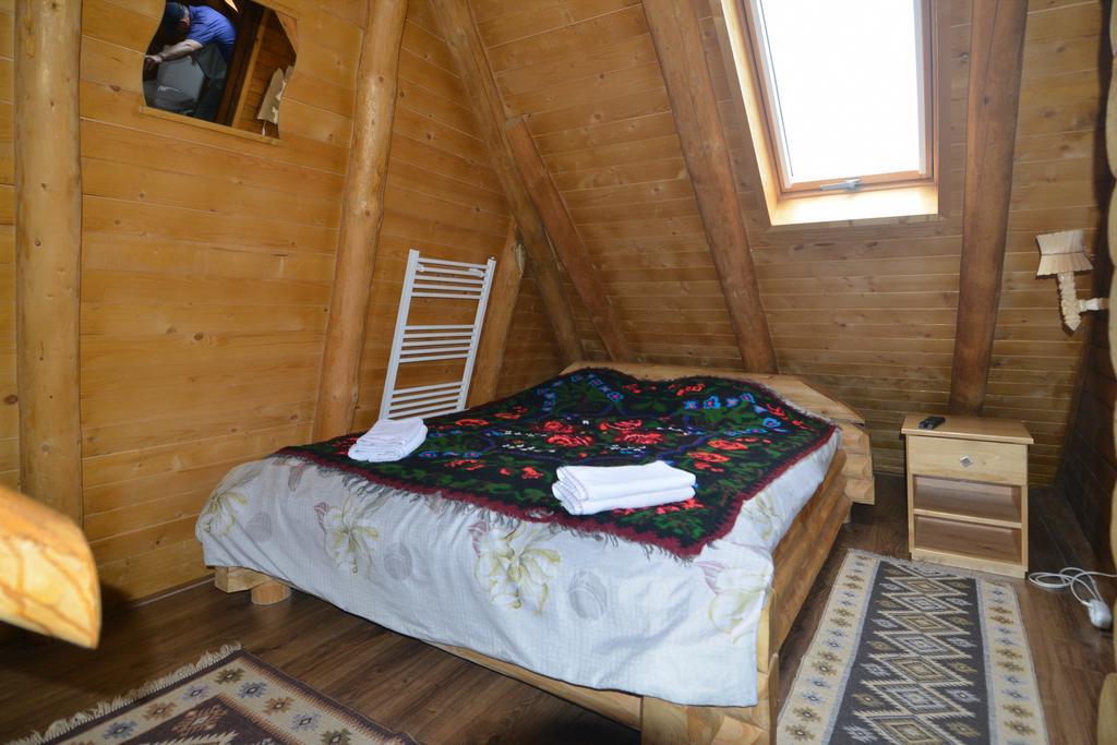 Vadul Lupilor Hotel Moisei Buitenkant foto