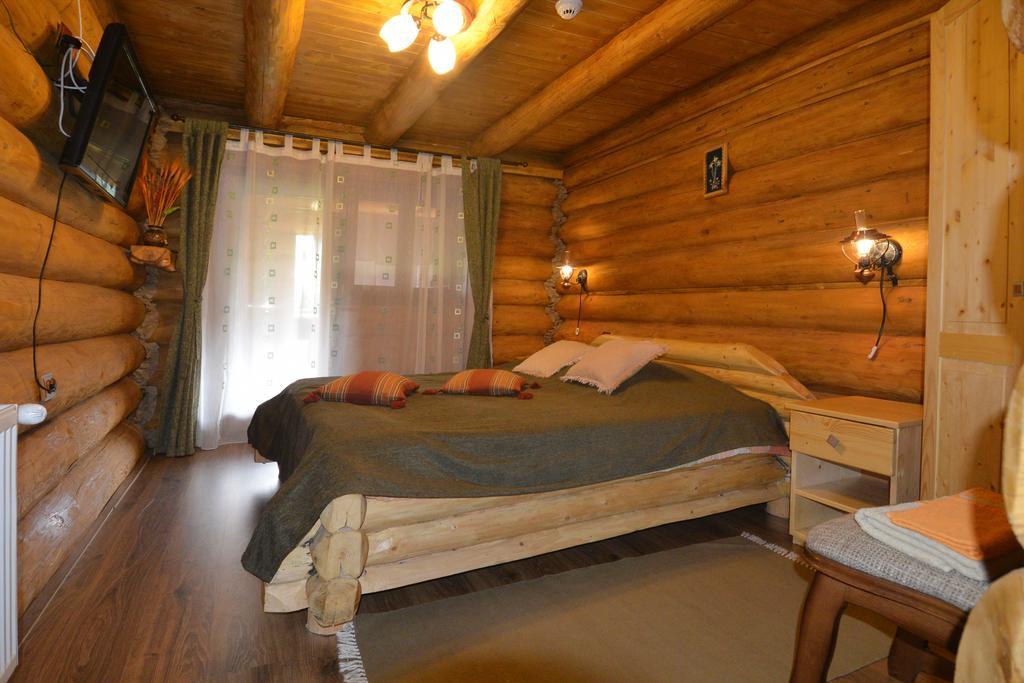 Vadul Lupilor Hotel Moisei Buitenkant foto